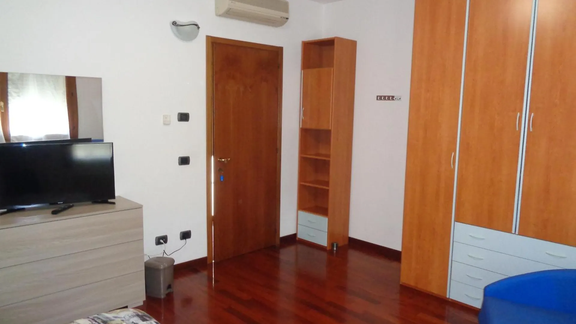 Casa Di Chiara Vicino Venezia E Aeroporto Vce Apartment Campalto